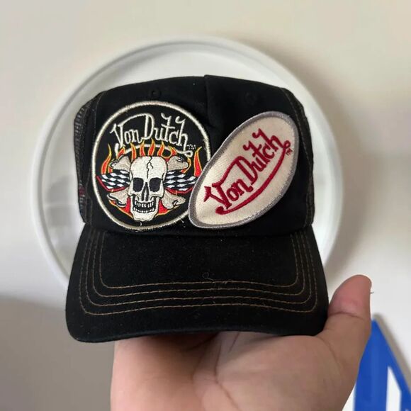 Vintage Von Dutch Skull & Crossbones Double Patch Trucker Hat - Picture 1 of 5